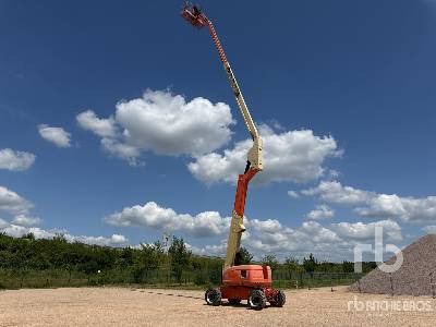 JLG 800 AJ 4WD Diesel Nacelle Articulee - Személyemelő: 2 kép. JLG 800 AJ 4WD Diesel Nacelle Articulee - Személyemelő: 2 kép.