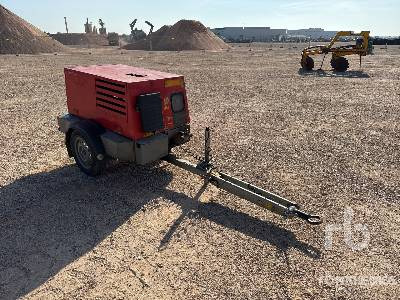 KAESER M20 Mobile Compresseur A Air - Légkompresszor: 4 kép. KAESER M20 Mobile Compresseur A Air - Légkompresszor: 4 kép.