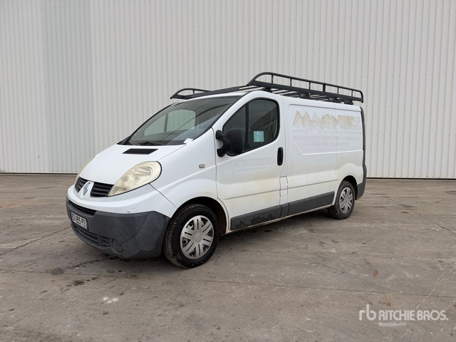2007 Renault Trafic Vehicule Utilitaire Cargo Van - Kisteherautó: 1 kép. 2007 Renault Trafic Vehicule Utilitaire Cargo Van - Kisteherautó: 1 kép.