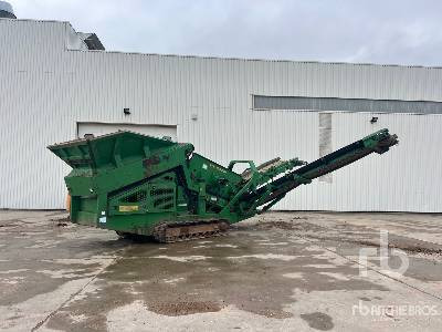 MCCLOSKEY R70 Tracked Crible Sur Chenilles - Röpítő törő: 1 kép. MCCLOSKEY R70 Tracked Crible Sur Chenilles - Röpítő törő: 1 kép.