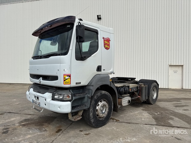 2002 Renault Kerax 420dCi 4x2 Tracteur Routier S/A Sleeper Truck Tractor - Nyergesvontató: 1 kép. 2002 Renault Kerax 420dCi 4x2 Tracteur Routier S/A Sleeper Truck Tractor - Nyergesvontató: 1 kép.