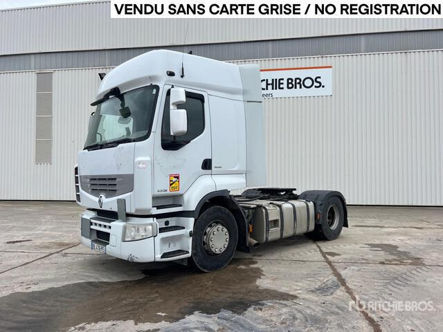 2011 Renault Premium 460DXi 4x2 Tracteur Routier S/A Sleeper Truck Tractor - Nyergesvontató: 2 kép. 2011 Renault Premium 460DXi 4x2 Tracteur Routier S/A Sleeper Truck Tractor - Nyergesvontató: 2 kép.