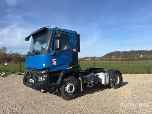 2017 Renault C480 Comfort 4x2 Tracteur Routier Cabine Cou ... S/A Sleeper Truck Tractor - Nyergesvontató: 4 kép. 2017 Renault C480 Comfort 4x2 Tracteur Routier Cabine Cou ... S/A Sleeper Truck Tractor - Nyergesvontató: 4 kép.