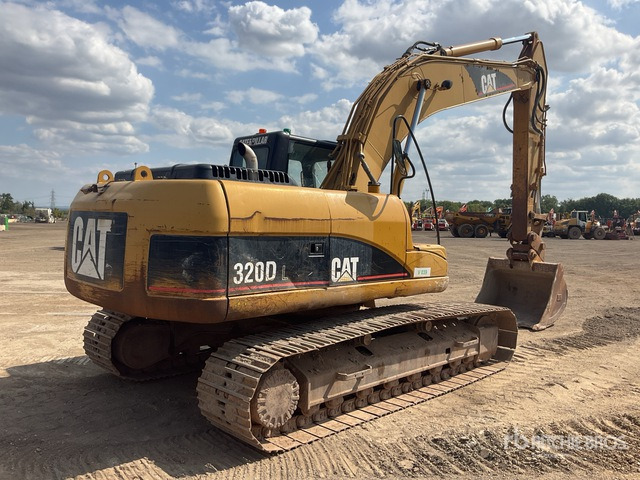 2006 Cat 320D Tracked Excavator - Lánctalpas kotró: 3 kép. 2006 Cat 320D Tracked Excavator - Lánctalpas kotró: 3 kép.