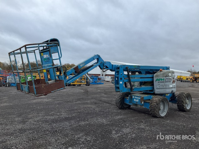 2007 Genie Z45/25 4WD Diesel (Inoperable) Articulating Boom Lift - Személyemelő: 1 kép. 2007 Genie Z45/25 4WD Diesel (Inoperable) Articulating Boom Lift - Személyemelő: 1 kép.