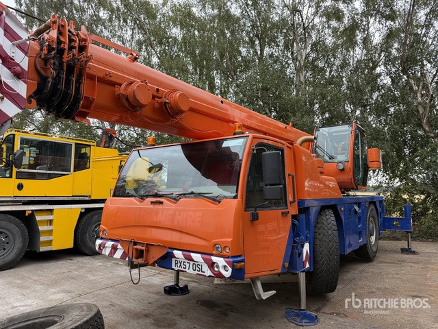 2008 Terex Demag AC40/2L All Terrain Crane - Szárzúzó/ Mulcsozó: 2 kép. 2008 Terex Demag AC40/2L All Terrain Crane - Szárzúzó/ Mulcsozó: 2 kép.