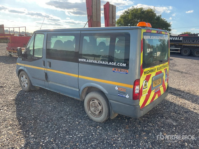 2010 Ford Transit 115 Tourneo T280 SWB Limited (Inoperable) Minivan - Kisbusz: 4 kép. 2010 Ford Transit 115 Tourneo T280 SWB Limited (Inoperable) Minivan - Kisbusz: 4 kép.