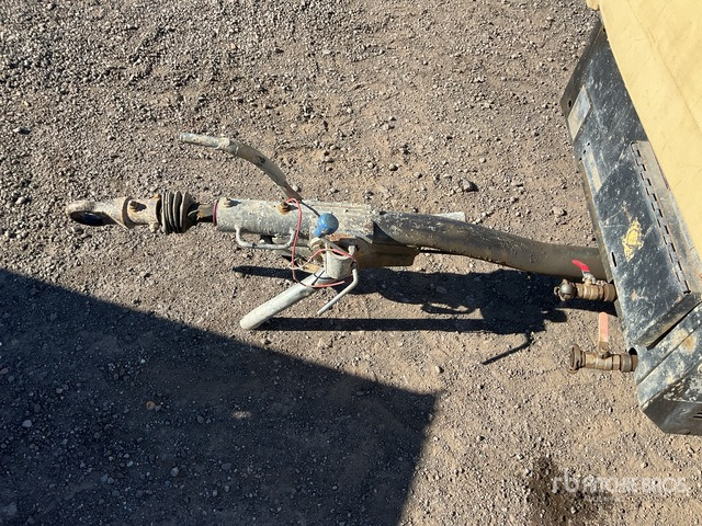 2011 Doosan 7/41 Mobile Air Compressor - Légkompresszor: 5 kép. 2011 Doosan 7/41 Mobile Air Compressor - Légkompresszor: 5 kép.