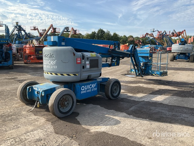 2011 Genie Z45/25J 2WD Hybrid Articulating Boom Lift - Személyemelő: 3 kép. 2011 Genie Z45/25J 2WD Hybrid Articulating Boom Lift - Személyemelő: 3 kép.