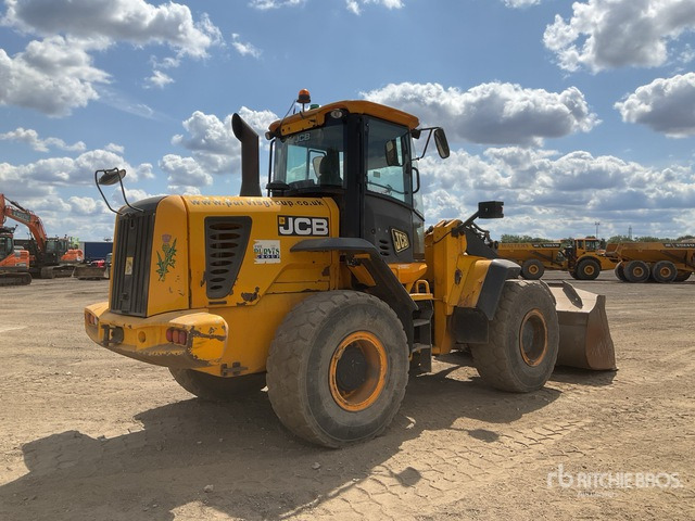 2011 JCB 436EZX Wheel Loader - Gumikerekes homlokrakodó: 3 kép. 2011 JCB 436EZX Wheel Loader - Gumikerekes homlokrakodó: 3 kép.