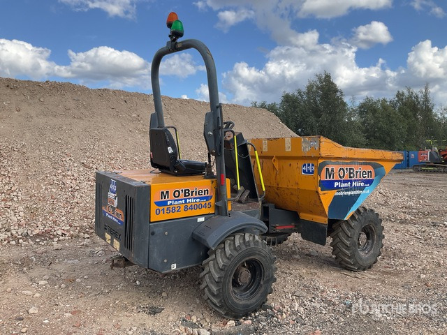 2012 Terex TA3H 3 ton 4x4 Dumper - Dömper: 3 kép. 2012 Terex TA3H 3 ton 4x4 Dumper - Dömper: 3 kép.
