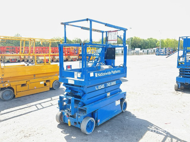 2013 Skyjack SJIII-3219 Electric Scissor Lift - Ollós emelő: 3 kép. 2013 Skyjack SJIII-3219 Electric Scissor Lift - Ollós emelő: 3 kép.