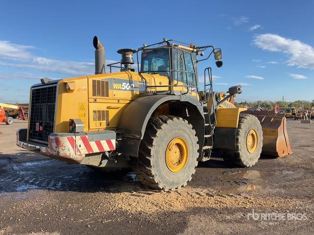 2014 Komatsu WA500-7 Wheel Loader - Gumikerekes homlokrakodó: 4 kép. 2014 Komatsu WA500-7 Wheel Loader - Gumikerekes homlokrakodó: 4 kép.
