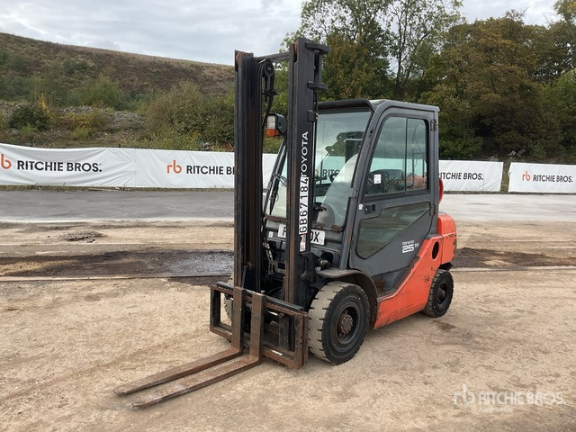 2014 Toyota 02-8FGF25 2014 Toyota 8FG25 Forklift Forklift - Gázüzemű targonca: 3 kép. 2014 Toyota 02-8FGF25 2014 Toyota 8FG25 Forklift Forklift - Gázüzemű targonca: 3 kép.
