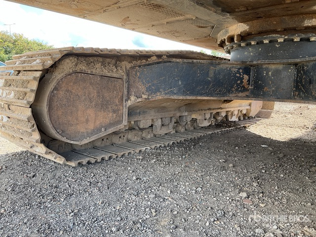 2015 Hitachi ZX350LC-5B Long Reach Tracked Excavator - Lánctalpas kotró: 5 kép. 2015 Hitachi ZX350LC-5B Long Reach Tracked Excavator - Lánctalpas kotró: 5 kép.