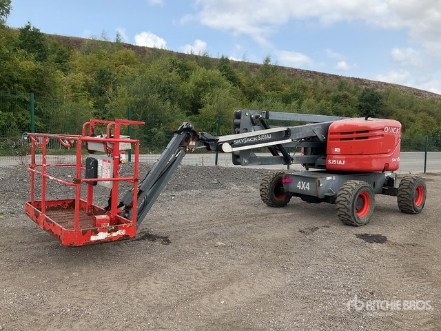 Személyemelő 2015 Skyjack SJ51AJ 4WD Diesel Articulating Boom Lift: 1 kép.