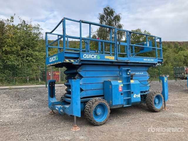 2016 Genie GS-5390 4x4 Diesel Scissor Lift - Ollós emelő: 1 kép. 2016 Genie GS-5390 4x4 Diesel Scissor Lift - Ollós emelő: 1 kép.