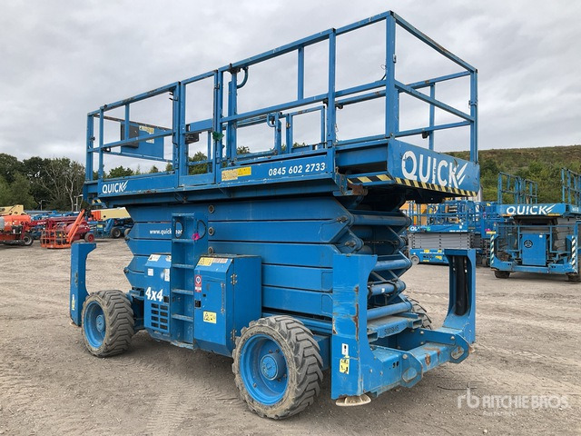 2016 Genie GS-5390 4x4 Diesel Scissor Lift - Ollós emelő: 3 kép. 2016 Genie GS-5390 4x4 Diesel Scissor Lift - Ollós emelő: 3 kép.