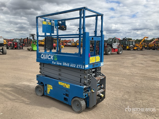 2016 Genie GS1932 Electric Scissor Lift - Ollós emelő: 4 kép. 2016 Genie GS1932 Electric Scissor Lift - Ollós emelő: 4 kép.