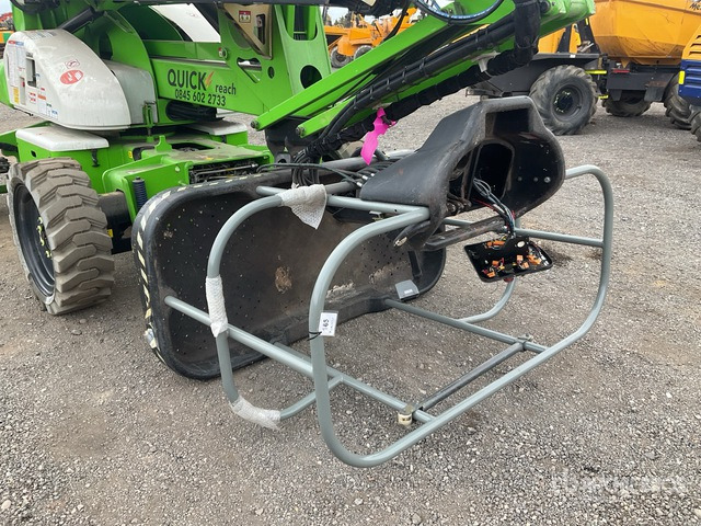 2016 Nifty HR21 4WD Hybrid (Inoperable) Articulating Boom Lift - Személyemelő: 5 kép. 2016 Nifty HR21 4WD Hybrid (Inoperable) Articulating Boom Lift - Személyemelő: 5 kép.