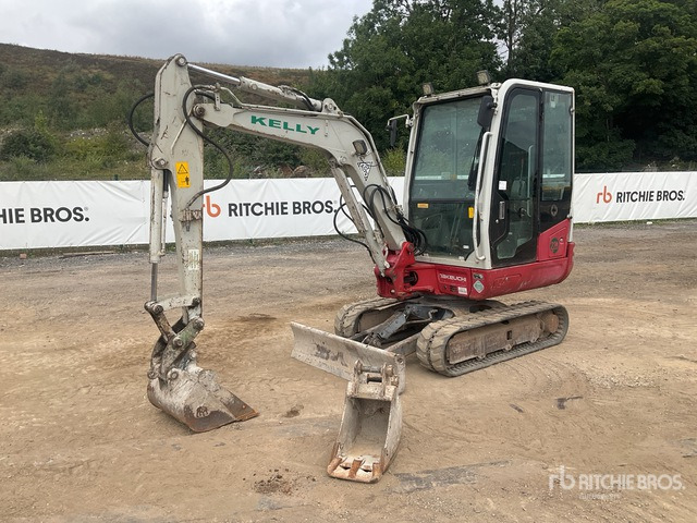 2016 Takeuchi TB230 Mini Excavator: <6.6t - Minikotró: 1 kép. 2016 Takeuchi TB230 Mini Excavator: <6.6t - Minikotró: 1 kép.