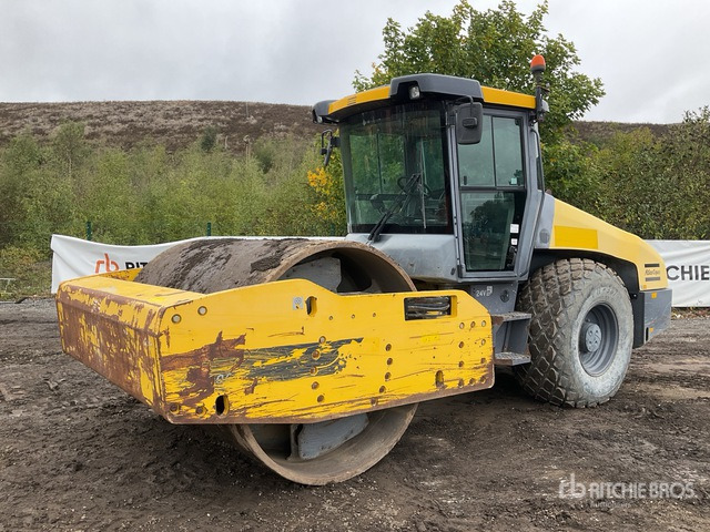 2017 Dynapac CA6000D Smooth Drum Compactor - Talajtömörítő: 1 kép. 2017 Dynapac CA6000D Smooth Drum Compactor - Talajtömörítő: 1 kép.