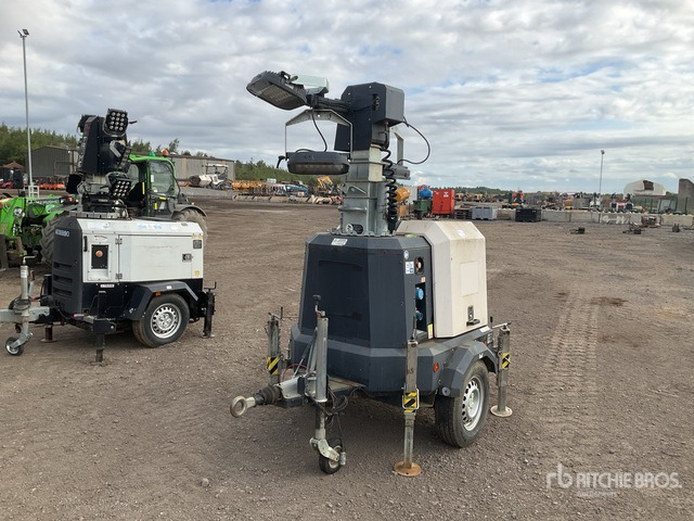 2017 Generac V20 Light Tower - Világító állvány: 1 kép. 2017 Generac V20 Light Tower - Világító állvány: 1 kép.