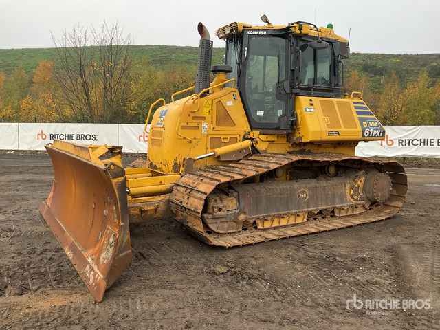 2017 Komatsu D61PXI-24 - Buldózer: 2 kép. 2017 Komatsu D61PXI-24 - Buldózer: 2 kép.