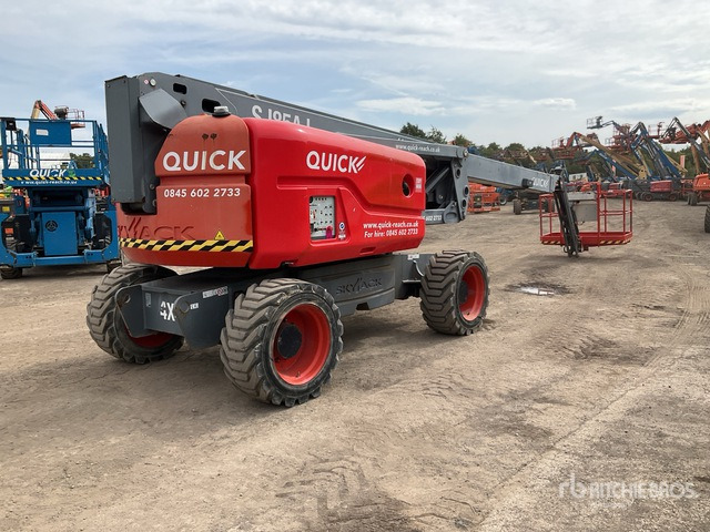 2017 Skyjack SJ85AJ 4WD Diesel Articulating Boom Lift - Személyemelő: 4 kép. 2017 Skyjack SJ85AJ 4WD Diesel Articulating Boom Lift - Személyemelő: 4 kép.
