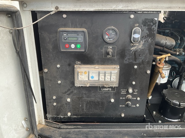 2017 Trime X-ECOK2 3.5 kVA Light Tower - Világító állvány: 5 kép. 2017 Trime X-ECOK2 3.5 kVA Light Tower - Világító állvány: 5 kép.