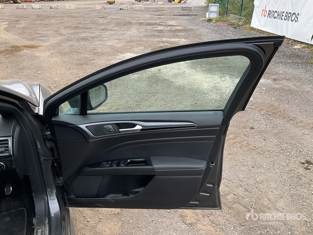 2018 Ford Mondeo ST-Line X TDCi Automobile - Autó: 5 kép. 2018 Ford Mondeo ST-Line X TDCi Automobile - Autó: 5 kép.