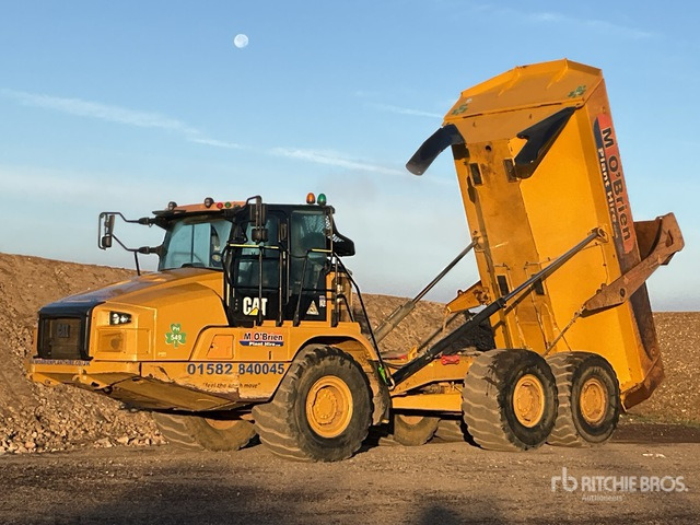 2019 Cat 730 Articulated Dump Truck - Csuklós dömper: 2 kép. 2019 Cat 730 Articulated Dump Truck - Csuklós dömper: 2 kép.