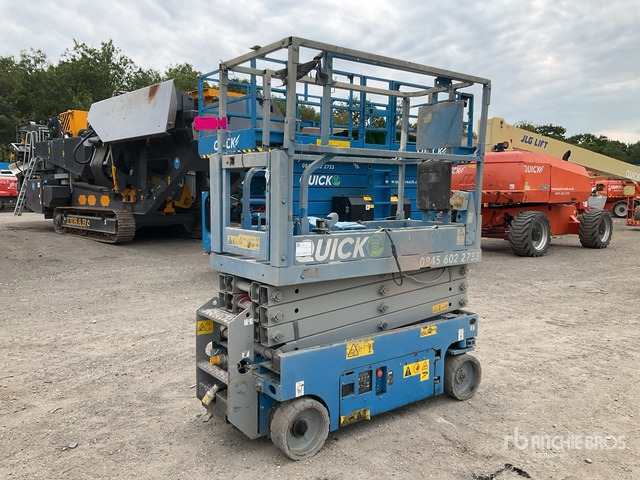 2019 Genie GS1932 Electric Scissor Lift - Ollós emelő: 3 kép. 2019 Genie GS1932 Electric Scissor Lift - Ollós emelő: 3 kép.