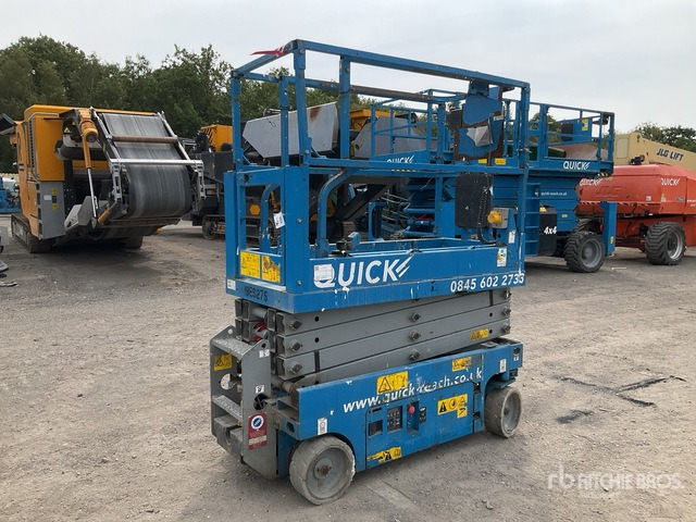 2019 Genie GS1932 Electric Scissor Lift - Ollós emelő: 3 kép. 2019 Genie GS1932 Electric Scissor Lift - Ollós emelő: 3 kép.