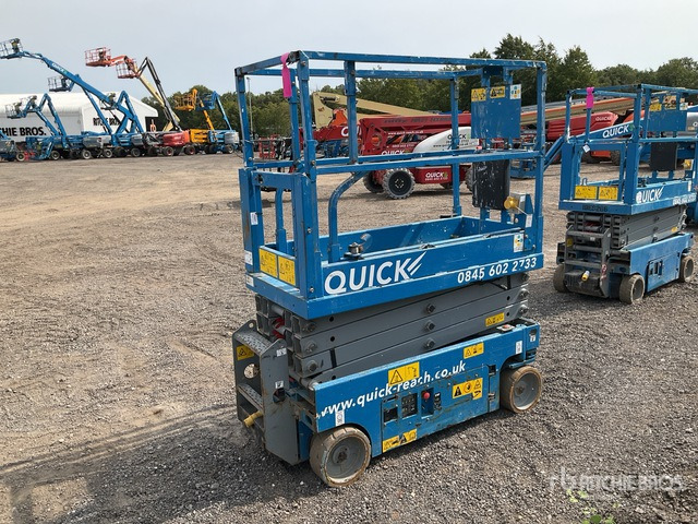 2019 Genie GS1932 Electric Scissor Lift - Ollós emelő: 3 kép. 2019 Genie GS1932 Electric Scissor Lift - Ollós emelő: 3 kép.
