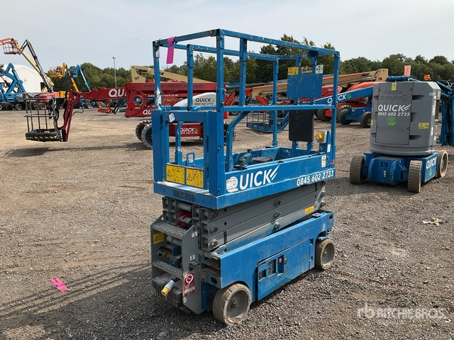 2019 Genie GS1932 Electric Scissor Lift - Ollós emelő: 3 kép. 2019 Genie GS1932 Electric Scissor Lift - Ollós emelő: 3 kép.