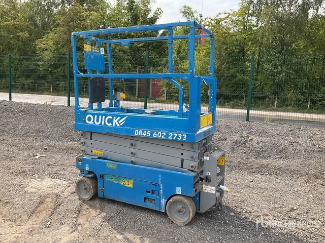 2019 Genie GS1932 Electric Scissor Lift - Ollós emelő: 2 kép. 2019 Genie GS1932 Electric Scissor Lift - Ollós emelő: 2 kép.