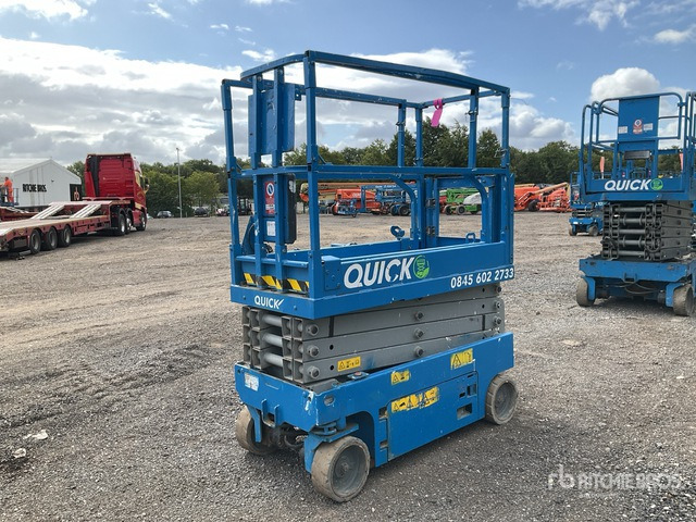 2019 Genie GS1932 Electric Scissor Lift - Ollós emelő: 3 kép. 2019 Genie GS1932 Electric Scissor Lift - Ollós emelő: 3 kép.
