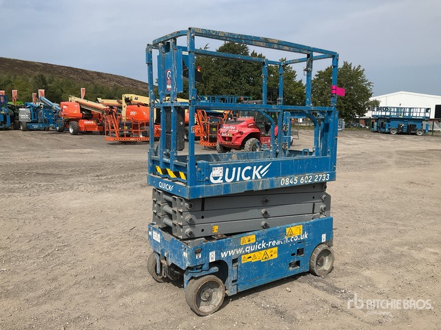 2019 Genie GS1932 Electric Scissor Lift - Ollós emelő: 1 kép. 2019 Genie GS1932 Electric Scissor Lift - Ollós emelő: 1 kép.