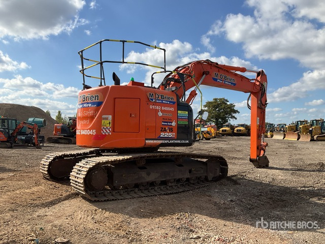 2019 Hitachi ZX225USLC-6 Tracked Excavator - Lánctalpas kotró: 5 kép. 2019 Hitachi ZX225USLC-6 Tracked Excavator - Lánctalpas kotró: 5 kép.