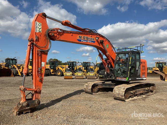2019 Hitachi ZX225USLC-6 Tracked Excavator - Lánctalpas kotró: 3 kép. 2019 Hitachi ZX225USLC-6 Tracked Excavator - Lánctalpas kotró: 3 kép.