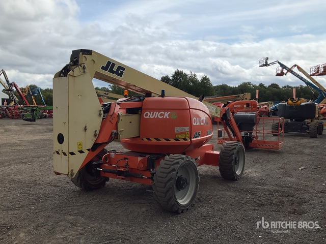 2019 JLG 600AJ 4WD Diesel Articulating Boom Lift - Személyemelő: 3 kép. 2019 JLG 600AJ 4WD Diesel Articulating Boom Lift - Személyemelő: 3 kép.