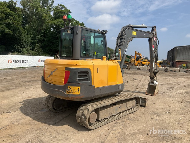 2019 Volvo E55C Mini Excavator: <6.6t - Minikotró: 4 kép. 2019 Volvo E55C Mini Excavator: <6.6t - Minikotró: 4 kép.