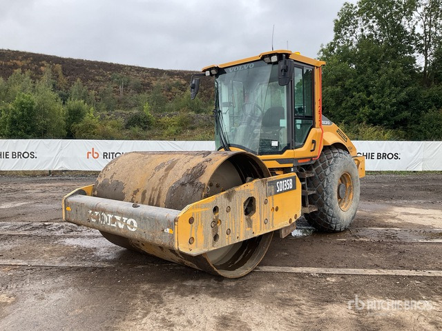 2019 Volvo SD135B Smooth Drum Compactor - Talajtömörítő: 1 kép. 2019 Volvo SD135B Smooth Drum Compactor - Talajtömörítő: 1 kép.