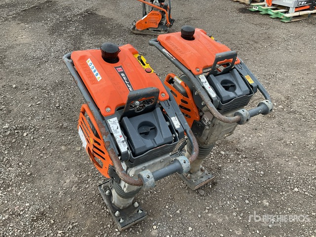 2020 Belle RTX60H165STP Quantity of (2) Jumping Jack Tamper - Döngölőgép: 3 kép. 2020 Belle RTX60H165STP Quantity of (2) Jumping Jack Tamper - Döngölőgép: 3 kép.