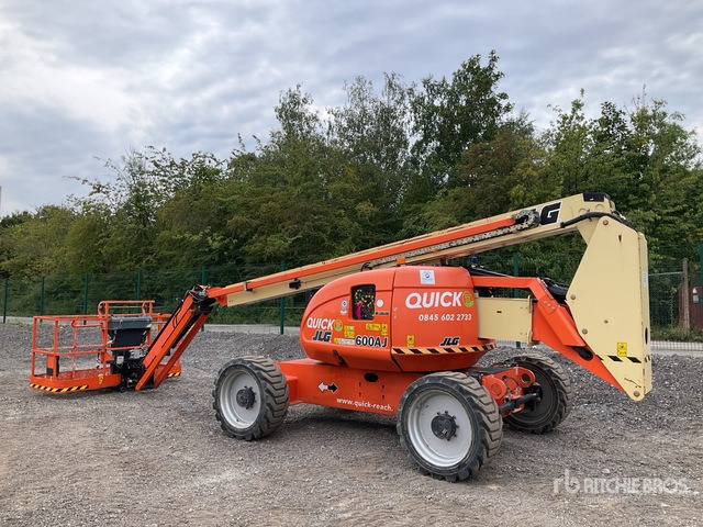 2020 JLG 600AJ 4WD Diesel Articulating Boom Lift - Személyemelő: 4 kép. 2020 JLG 600AJ 4WD Diesel Articulating Boom Lift - Személyemelő: 4 kép.