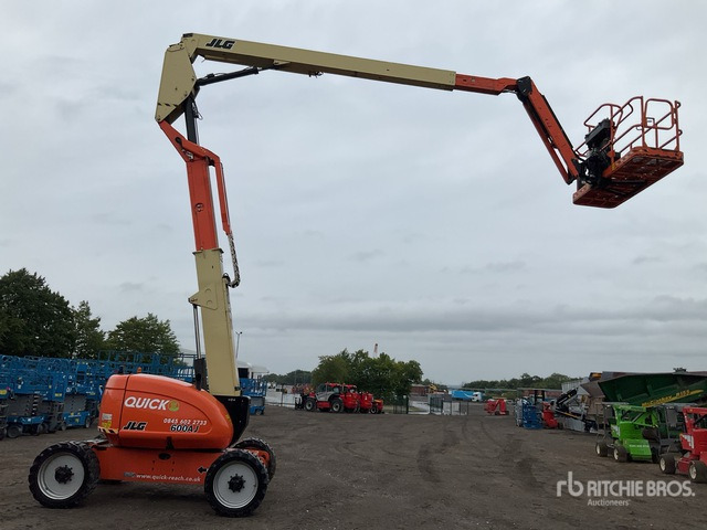 2020 JLG 600AJ 4WD Diesel Articulating Boom Lift - Személyemelő: 2 kép. 2020 JLG 600AJ 4WD Diesel Articulating Boom Lift - Személyemelő: 2 kép.