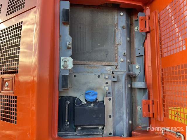 2021 Hitachi ZX225USLC-6 Tracked Excavator - Lánctalpas kotró: 5 kép. 2021 Hitachi ZX225USLC-6 Tracked Excavator - Lánctalpas kotró: 5 kép.