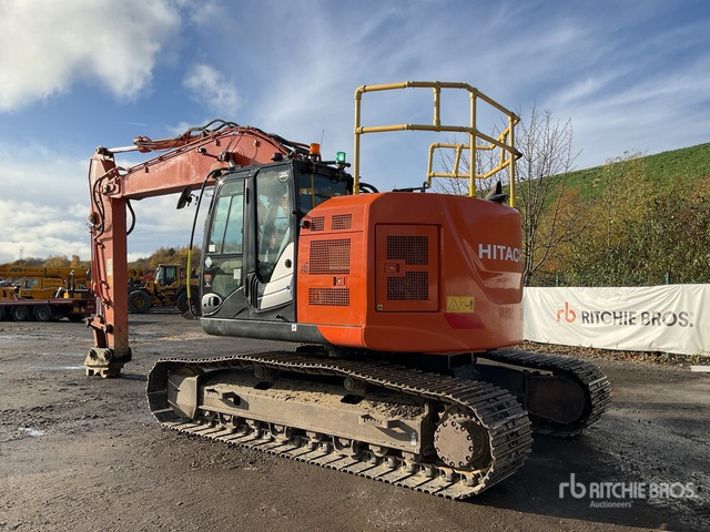 2021 Hitachi ZX225USLC-6 Tracked Excavator - Lánctalpas kotró: 4 kép. 2021 Hitachi ZX225USLC-6 Tracked Excavator - Lánctalpas kotró: 4 kép.