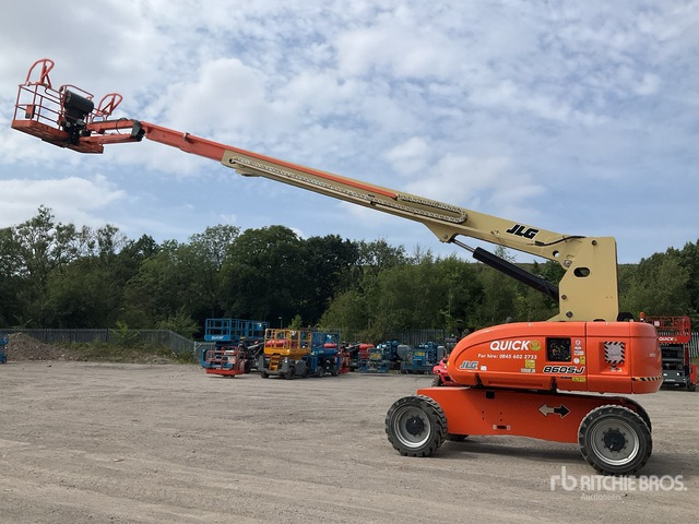 2021 JLG 860SJ 4WD Diesel Articulating Boom Lift - Személyemelő: 2 kép. 2021 JLG 860SJ 4WD Diesel Articulating Boom Lift - Személyemelő: 2 kép.